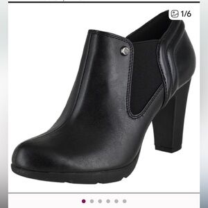 Anne Klein Sport Black Heeled Boots size 8 1/2 {1251}